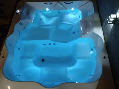 Spa Com Hidro Copacabana Já Montado 2,40x2,20 - Fabrica Das Banheiras