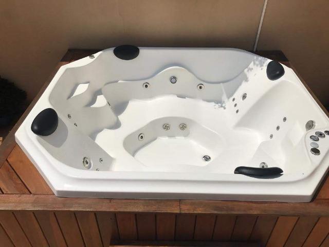 Spa Com Hidro Aquecedor e Cromoterapia Picollo